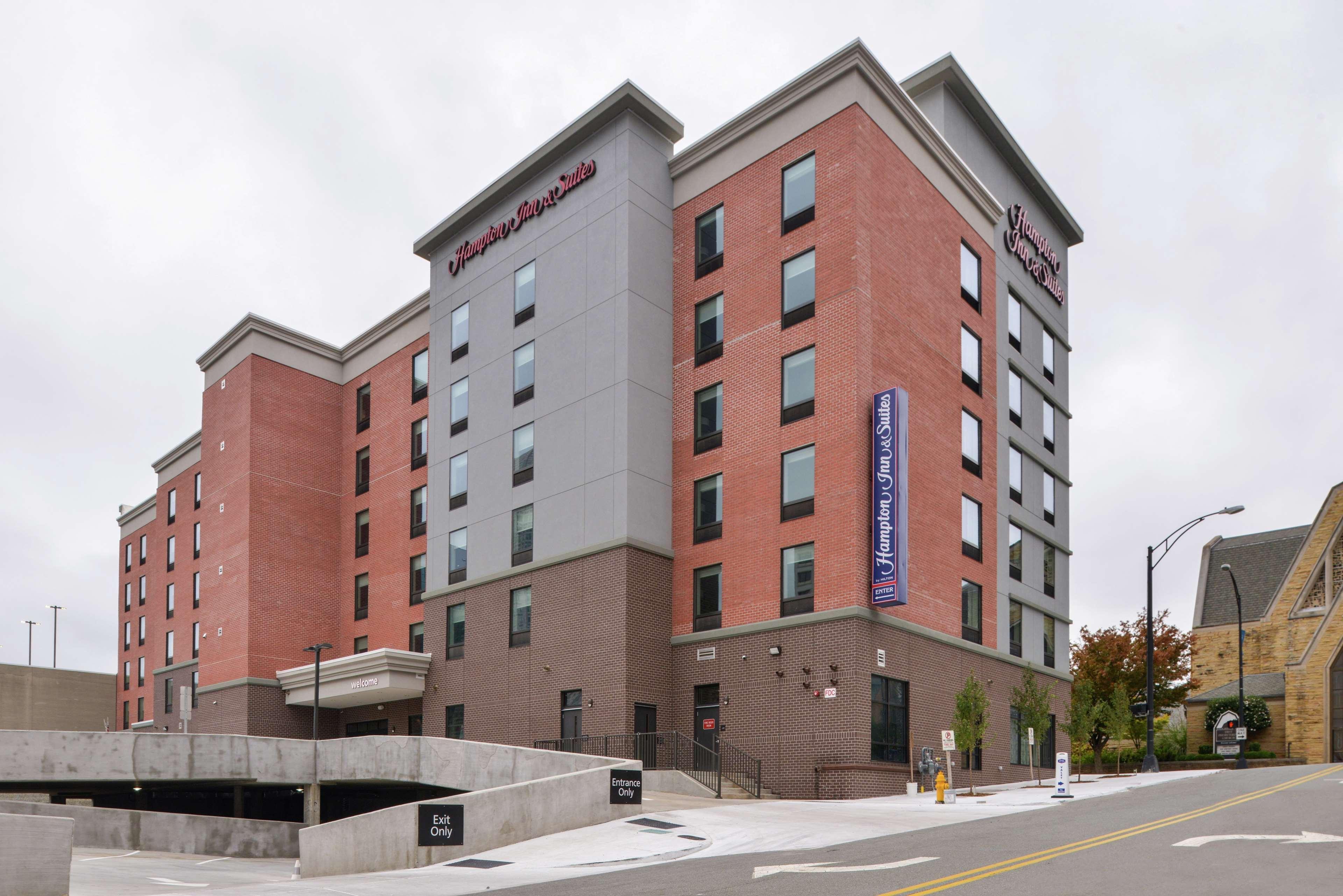 Hampton Inn & Suites Winston-Salem Downtown Buitenkant foto