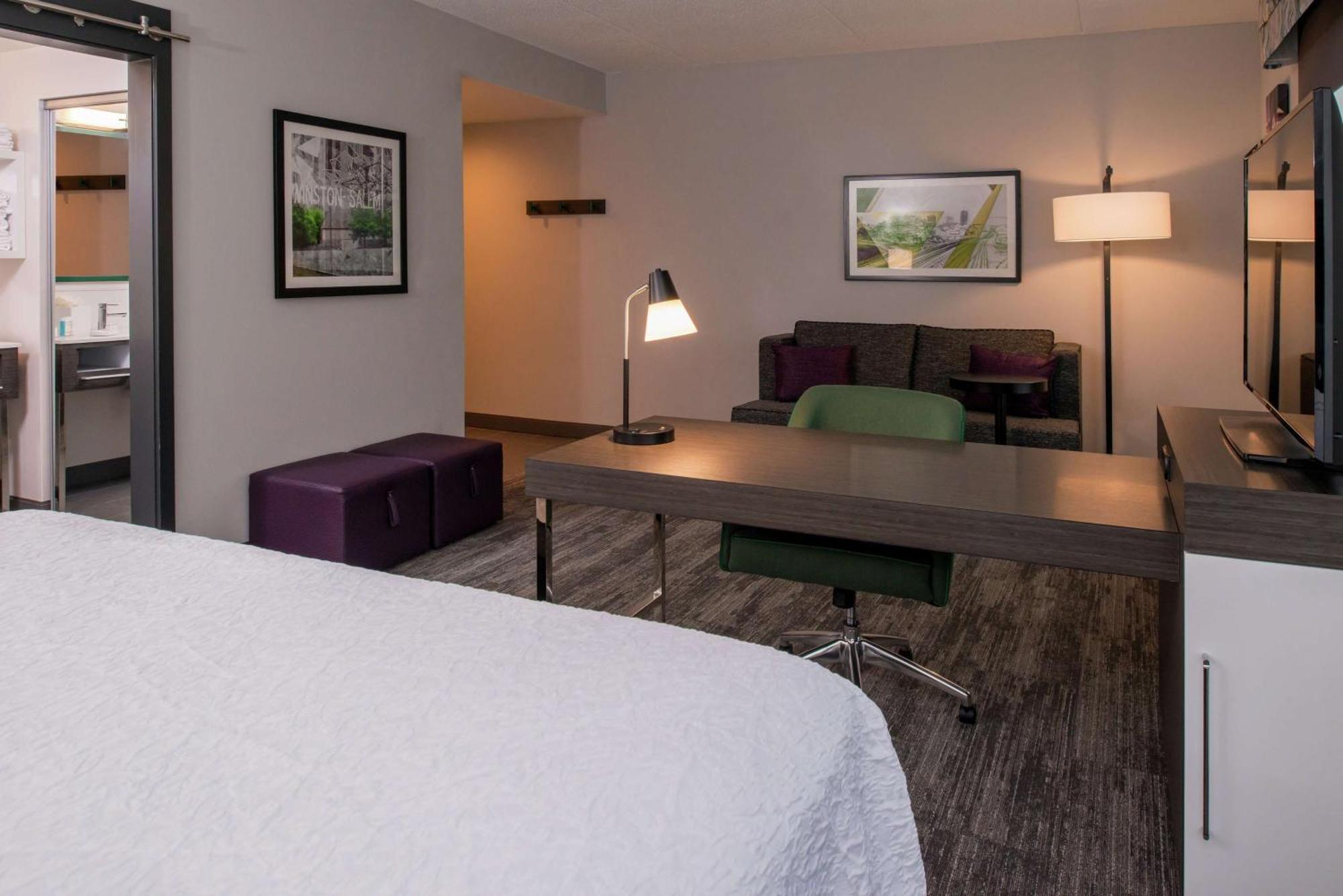 Hampton Inn & Suites Winston-Salem Downtown Buitenkant foto